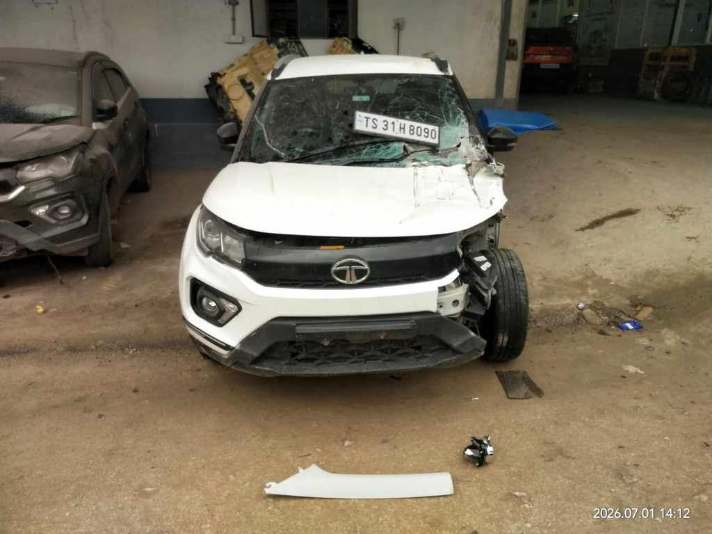  Tata NEXON XM 1.2RTN BS6 BSVI